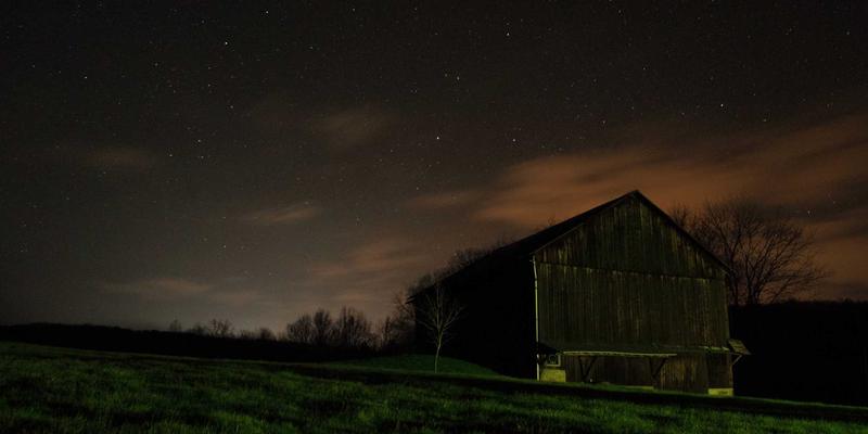 从海洋废弃渔网到时尚T台:YR纺织如何用再生尼龙重塑面料供应链与闭环经济